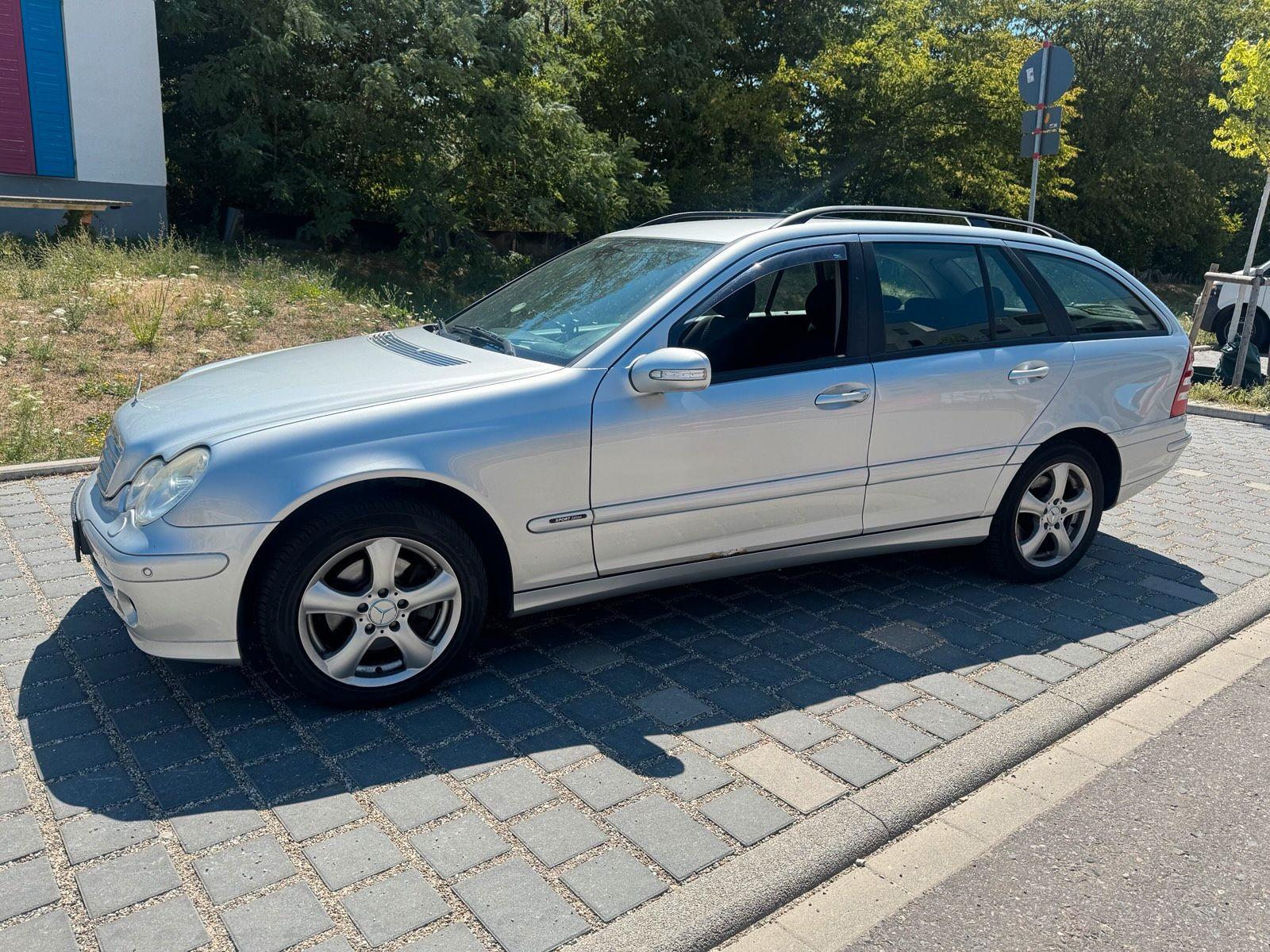 Mercedes-Benz C220 2006 — фото 5
