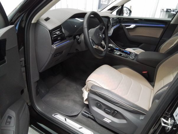 Volkswagen Touareg - Bild 6