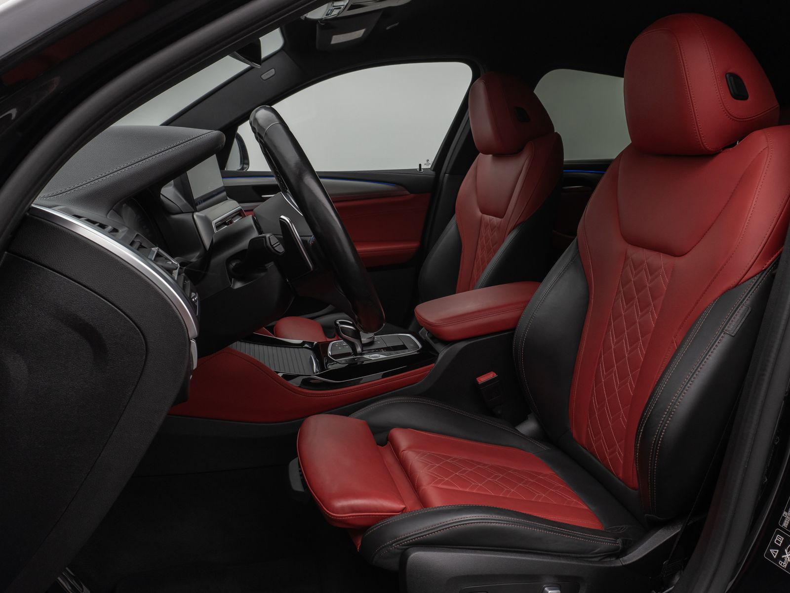 Fahrzeugabbildung BMW X4 M40i Kamera Laser HUD DAB HiFi DisplKey 21"