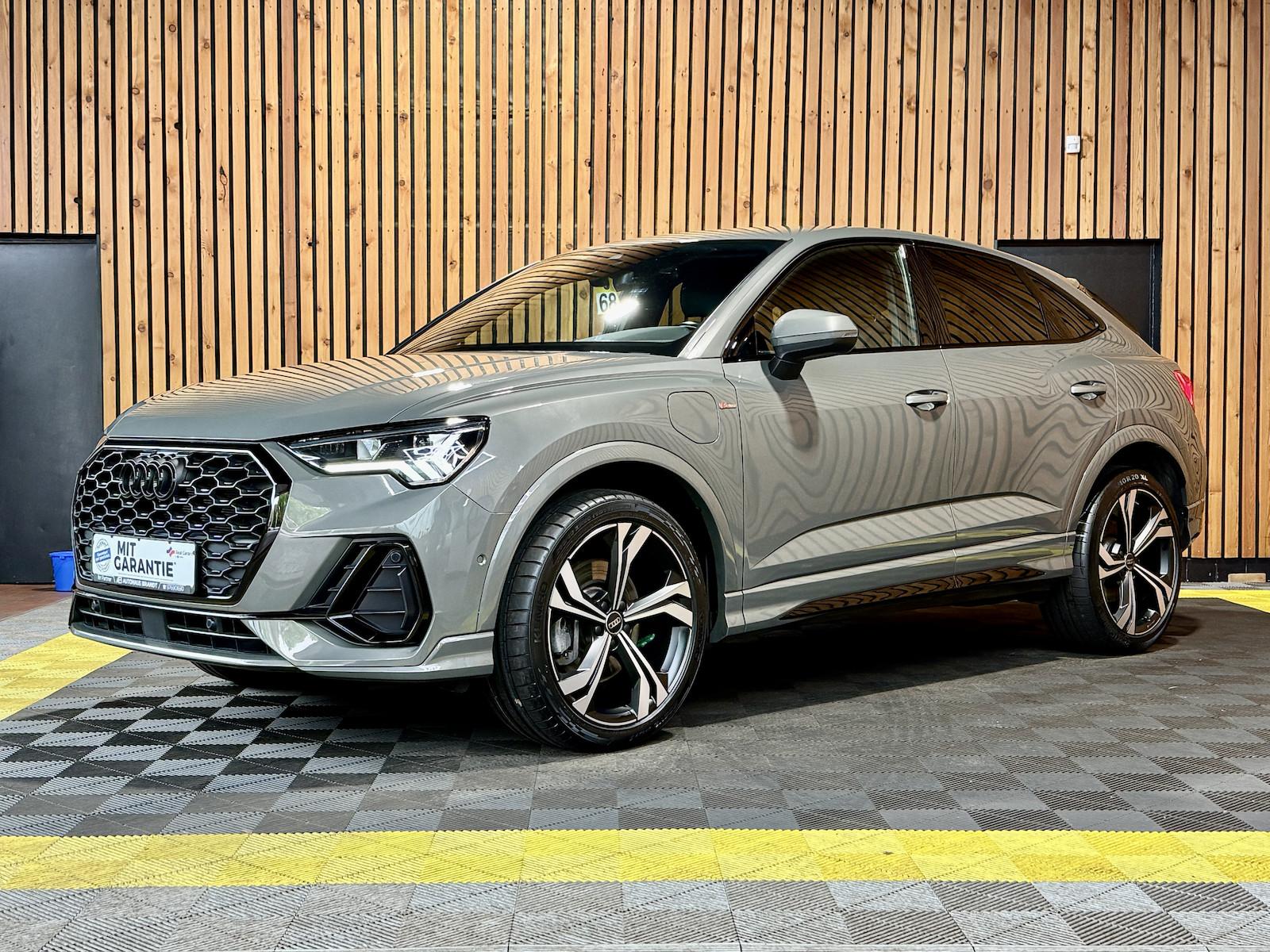 Audi Q3 Sportback 45TFSI e S Line*Black*Navi*LED*Kam*