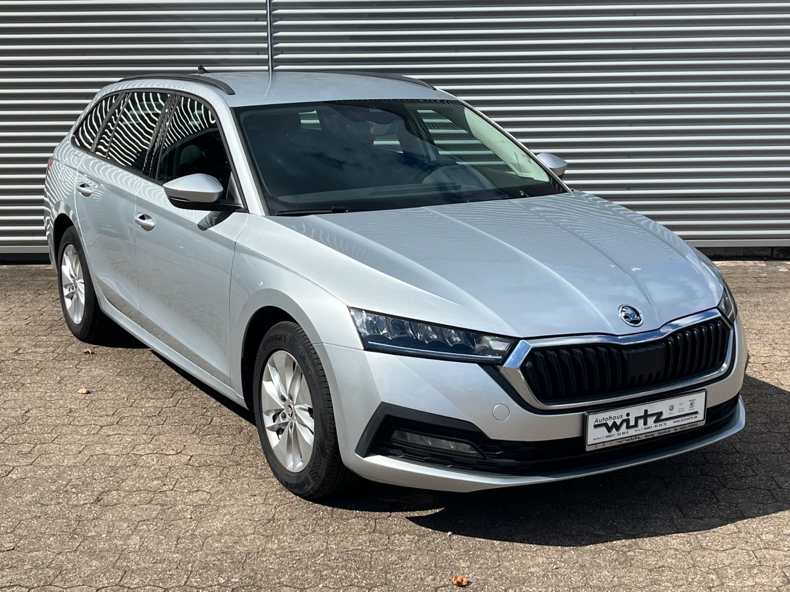 Fahrzeugabbildung SKODA Octavia Combi 2.0 TDI