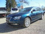 Skoda Superb 1.8 TSI 16V Combi DSG Exclusive Facelift - Skoda Superb Exclusive mit Benzin-Antrieb