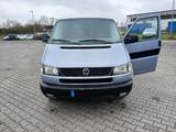 Volkswagen T4 Caravelle 2.5 Kat Automatik Standard - gebrauchte VW T4 Caravelle aus dem Jahr 1998