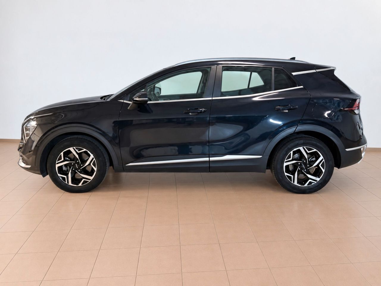 Other Kia Sportage 1.6 TGDi MHEV Business imagem 2