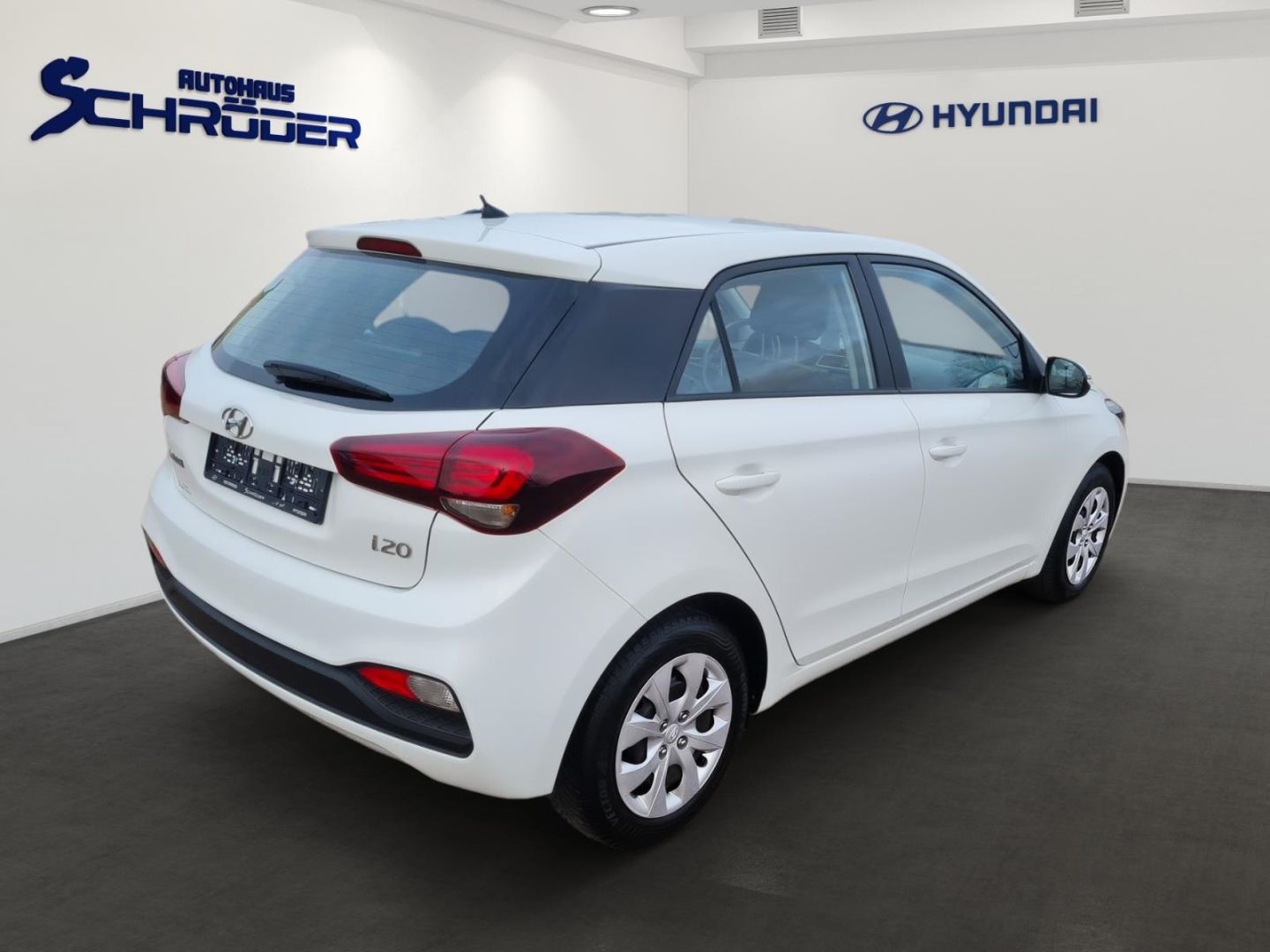 Fahrzeugabbildung Hyundai i20 1.2 Benzin M/T Tempomat, Allwetterreifen