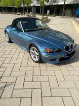 BMW Z3 Roadster, 2,8i, 6 Zyl., 65.503 km; EZ 3/1998 - blaue BMW Z3