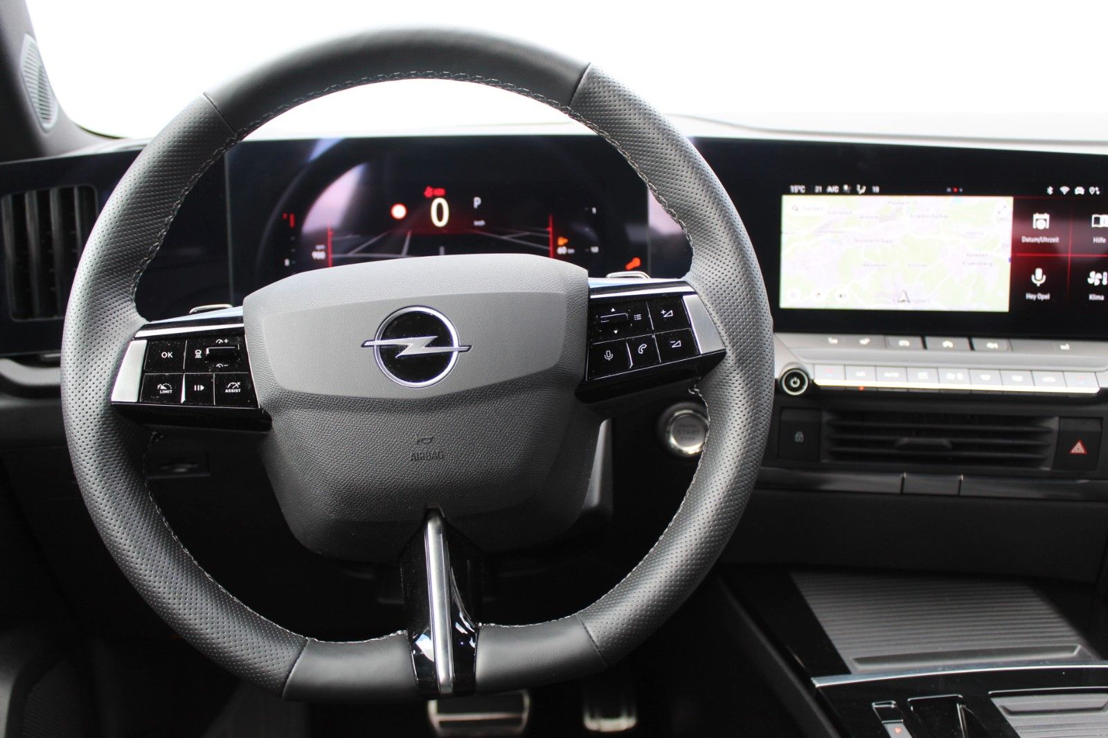 Fahrzeugabbildung Opel Astra Sports Tourer GS Navi*Kamera360°*Sitzh.