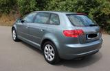 Audi A3 1.4 TFSI Attraction Sportback Typ 8P grau - Audi A3: 8p1