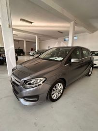 Mercedes B 180 - 2