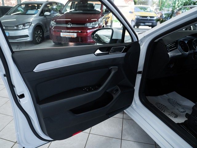 Passat Variant Business TSI DSG AHK Soundsystem