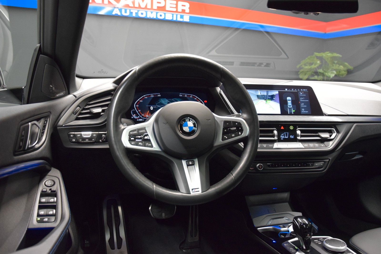 Fahrzeugabbildung BMW 218i M Sport Gran Coupe Panorama ACC H&k Memory