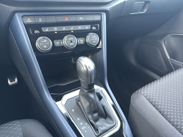 T-ROC UNITED 1.5 TSI DSG AHK KAMERA ACC LED KLIM