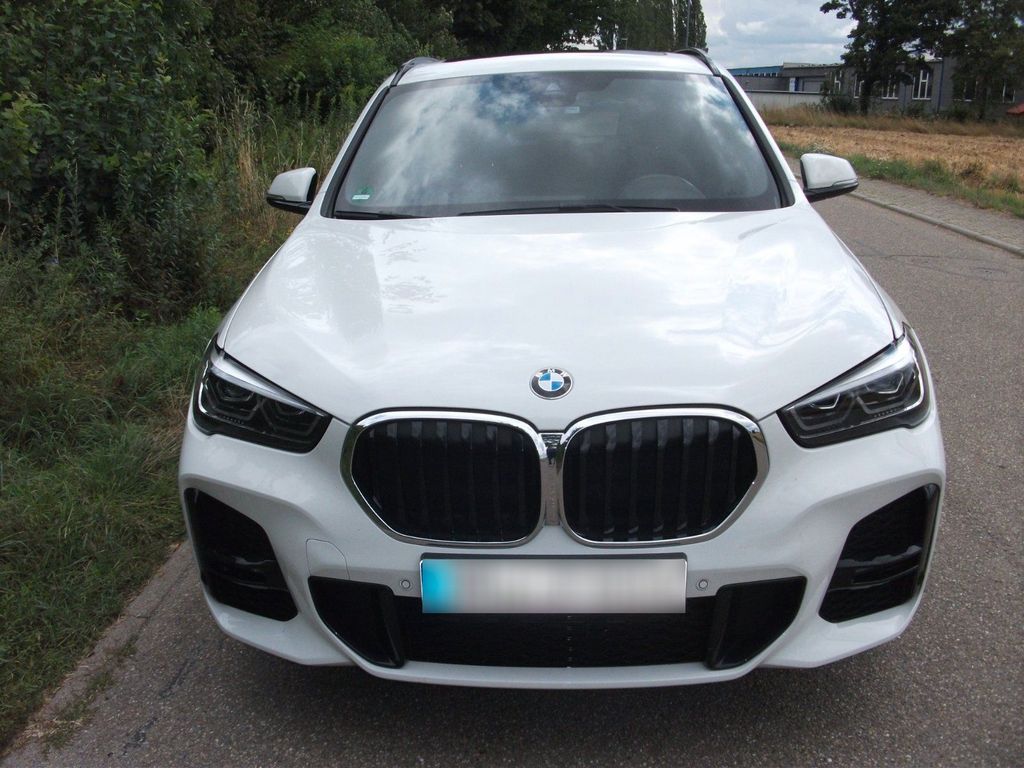 Image of BMW X1