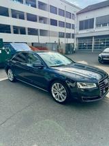 Audi A8 4.2 TDI tiptronic quattro -