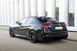 Alfa Romeo Giulia Quadrifoglio H/K, ACC, Carbon - Alfa Romeo Giulia: Quadrifoglio