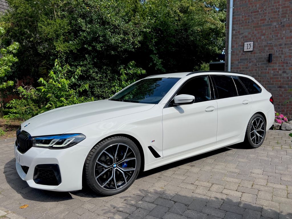 Image of BMW 520