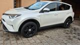 Toyota SUV / Toyota RAV4 hybrid 4x2 - scheckheftgepflegte Toyota 4-Runner