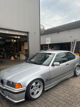 BMW Bmw e36 316i Compact M43B19 - BMW 316 aus 1999: Compact