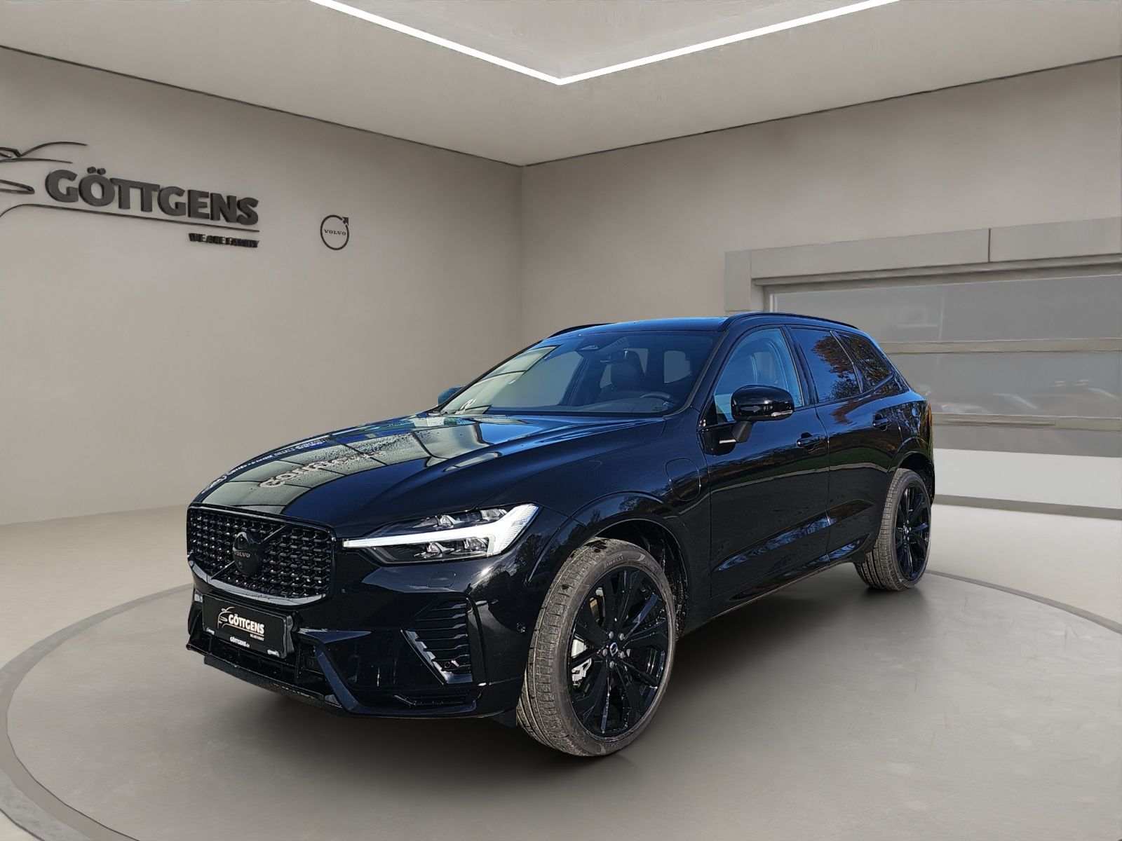 Volvo XC60 T8 AWD Plus Black Edition 360° NAVI LED KAM