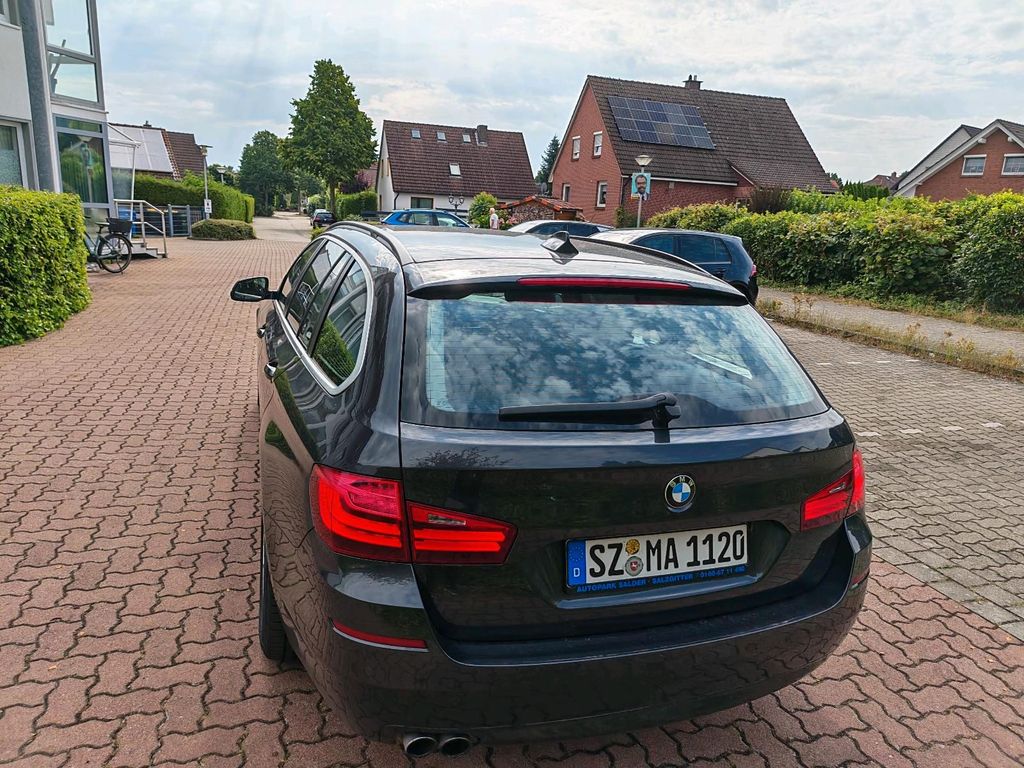 Image of BMW 520