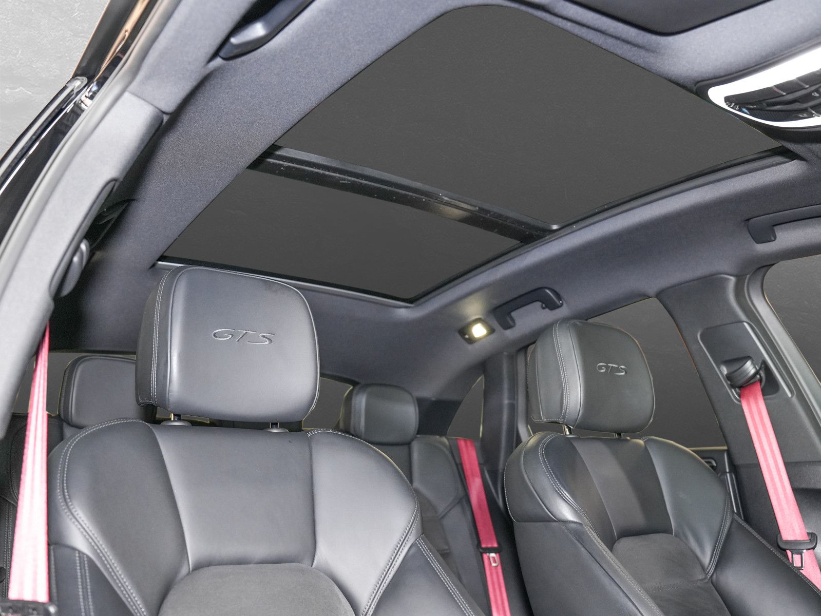 Fahrzeugabbildung Porsche Macan GTS - Luft|ACC|Pano|21"|Bose|Kam|SportChro