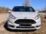 Ford Fiesta 1,6 EcoBoost ST200 ST200 - Ford Fiesta: St200