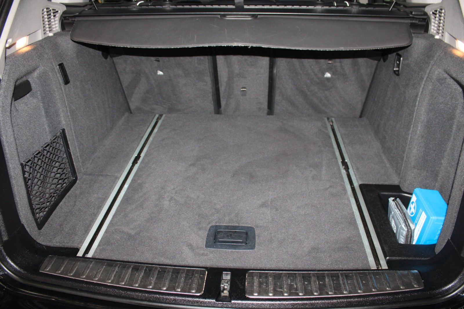 Fahrzeugabbildung BMW X3 xDrive28i xLine Aut. AHK HUD LEDER STDHZ uvm.