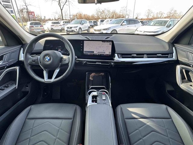 BMW X1 23 d xDrive xLine AHK ACC Leder adap.LED foto 6