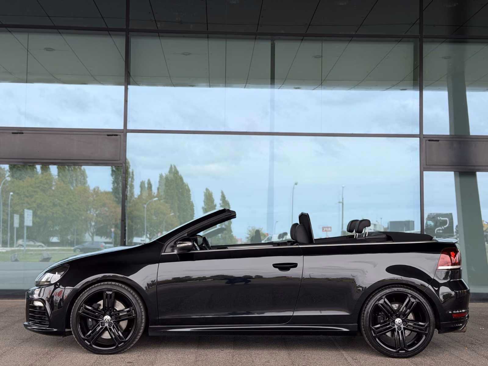 Volkswagen Golf VI Cabriolet R | Led | Dynaudio | Shz | Pdc