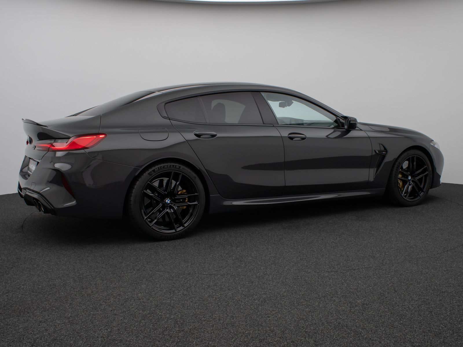 Fahrzeugabbildung BMW M8 Competition xD Gran Coupé SoftCL 360°TV Laser
