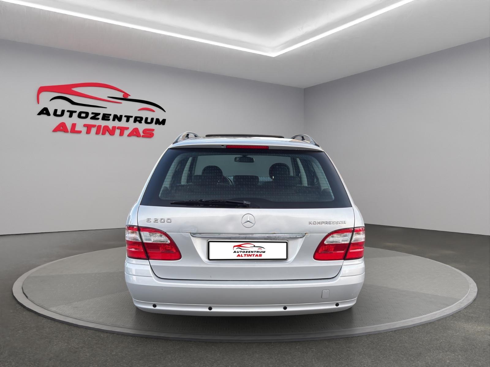 Mercedes-Benz E200 2005 — photo 6