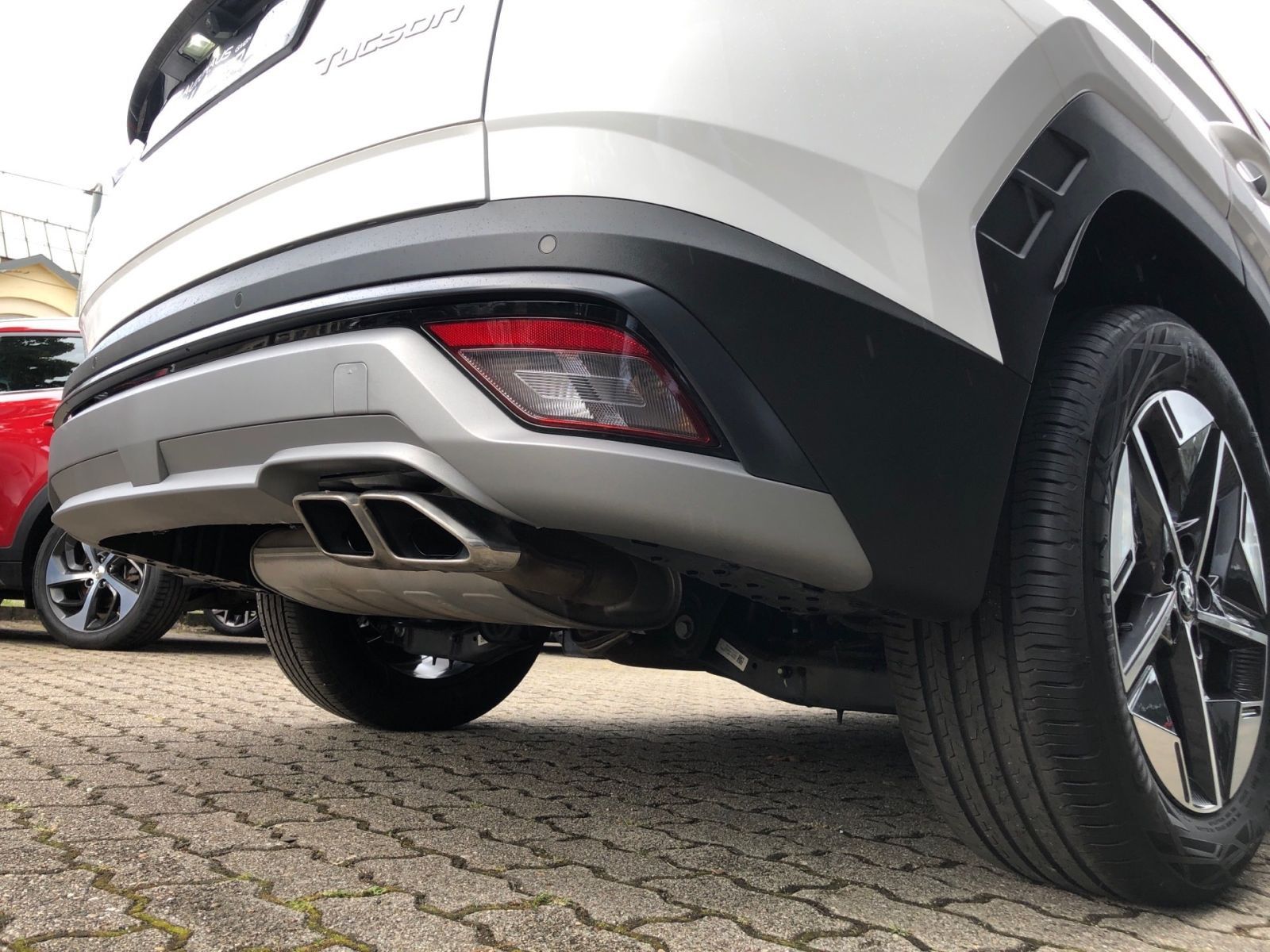 Fahrzeugabbildung Hyundai TUCSON FL 1.6 T-GDI 7-DCT Trend Mild-Hybrid Navi