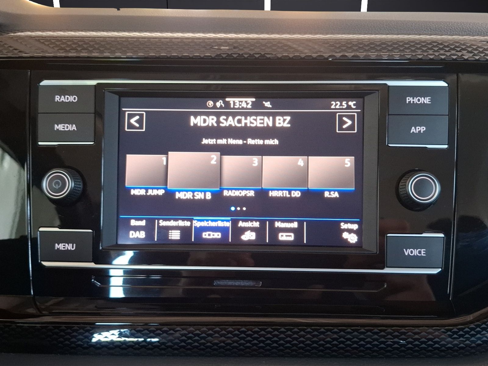 Fahrzeugabbildung Volkswagen Polo TSI Life DSG LED CarPlay AID GRA PDC