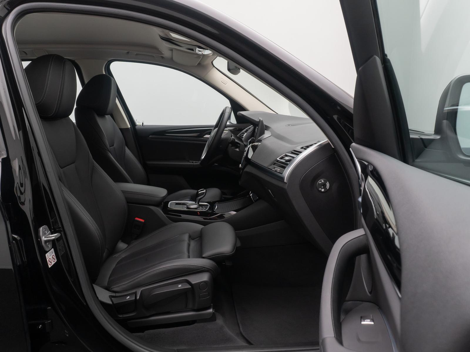 BMW X3 xD20d Kamera DAB DrivAssist LED Sport 19Zoll, миниатюра 24