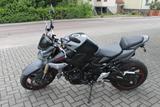 Suzuki GSR 750 - Motorräder in Halle