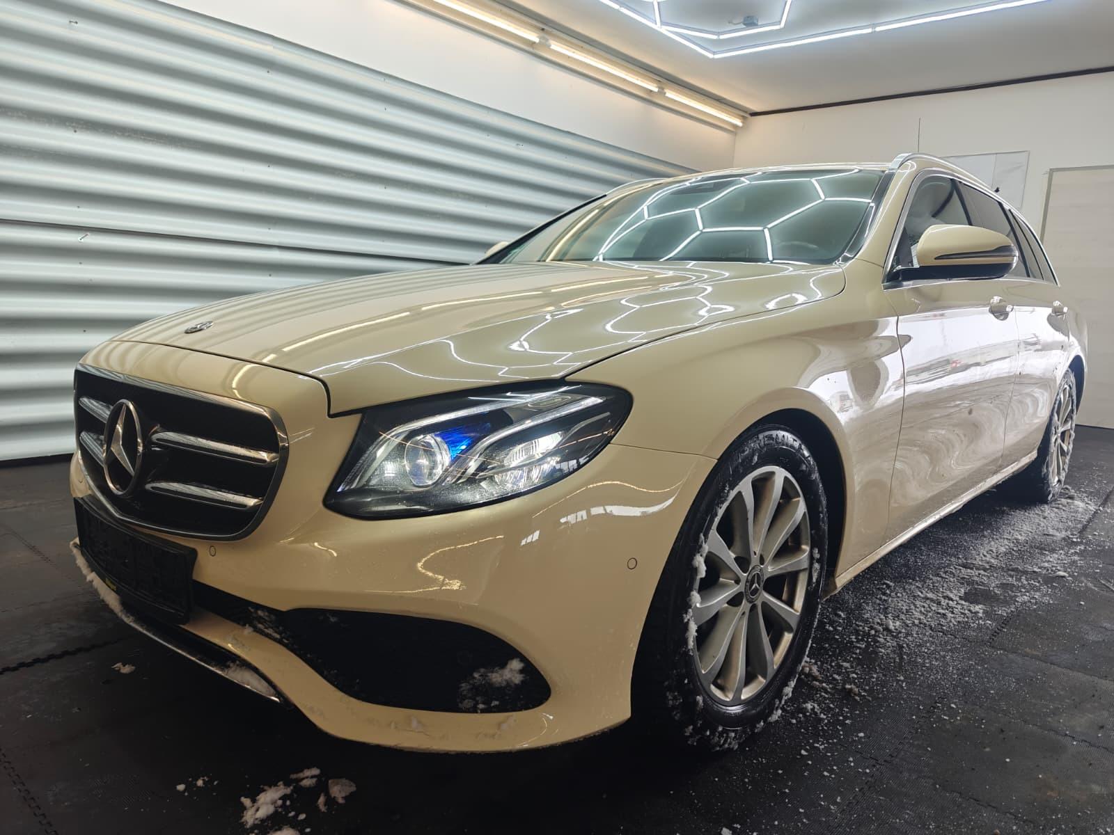 Mercedes-Benz E200 E T-Modell E200d LED Sitzheizung Navi