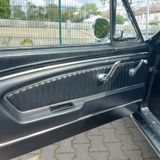 Ford Mustang Oldtimer - Ford Mustang Oldtimer mit Benzin-Antrieb