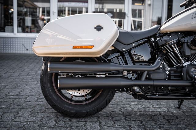 Fahrzeugabbildung Harley-Davidson FXLRST LOW RIDER ST 117 MY23 - Sofort verfügbar!
