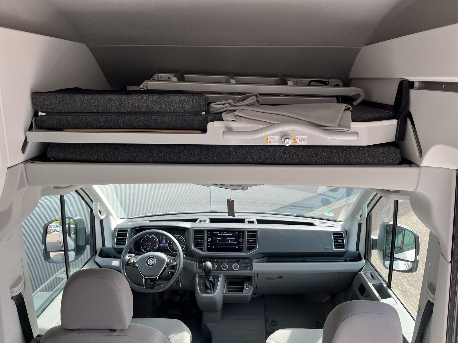 Fahrzeugabbildung Volkswagen Grand California 600 DSG LED STANDHZG AHK