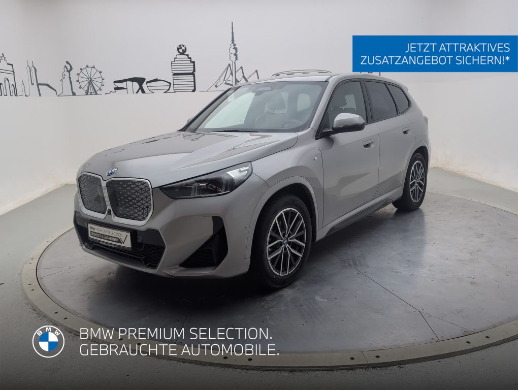 BMW iX1 xDrive30 M Sport AHK Driv.Assist.Prof LED