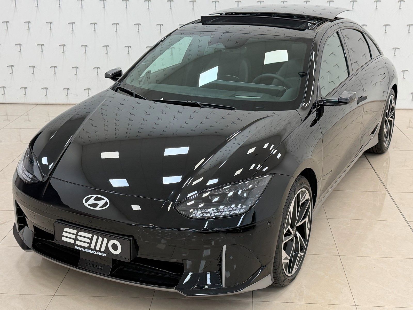 Hyundai IONIQ 6 77,4kWh 325ps 4WD Uniq 360°K/GSD/DIGI imagem 2
