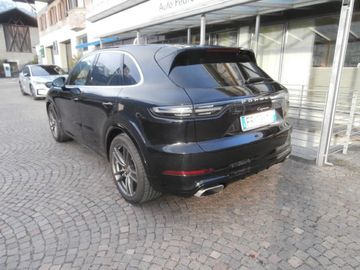 Porsche Cayenne - 7