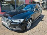 Audi S3 Sportback 2.0 TFSI quattro - Audi S3: Sportback