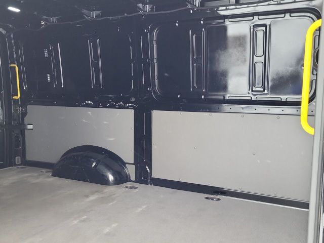 Crafter 35 2.0TDI Navi Tempomat AHK ParkAssist