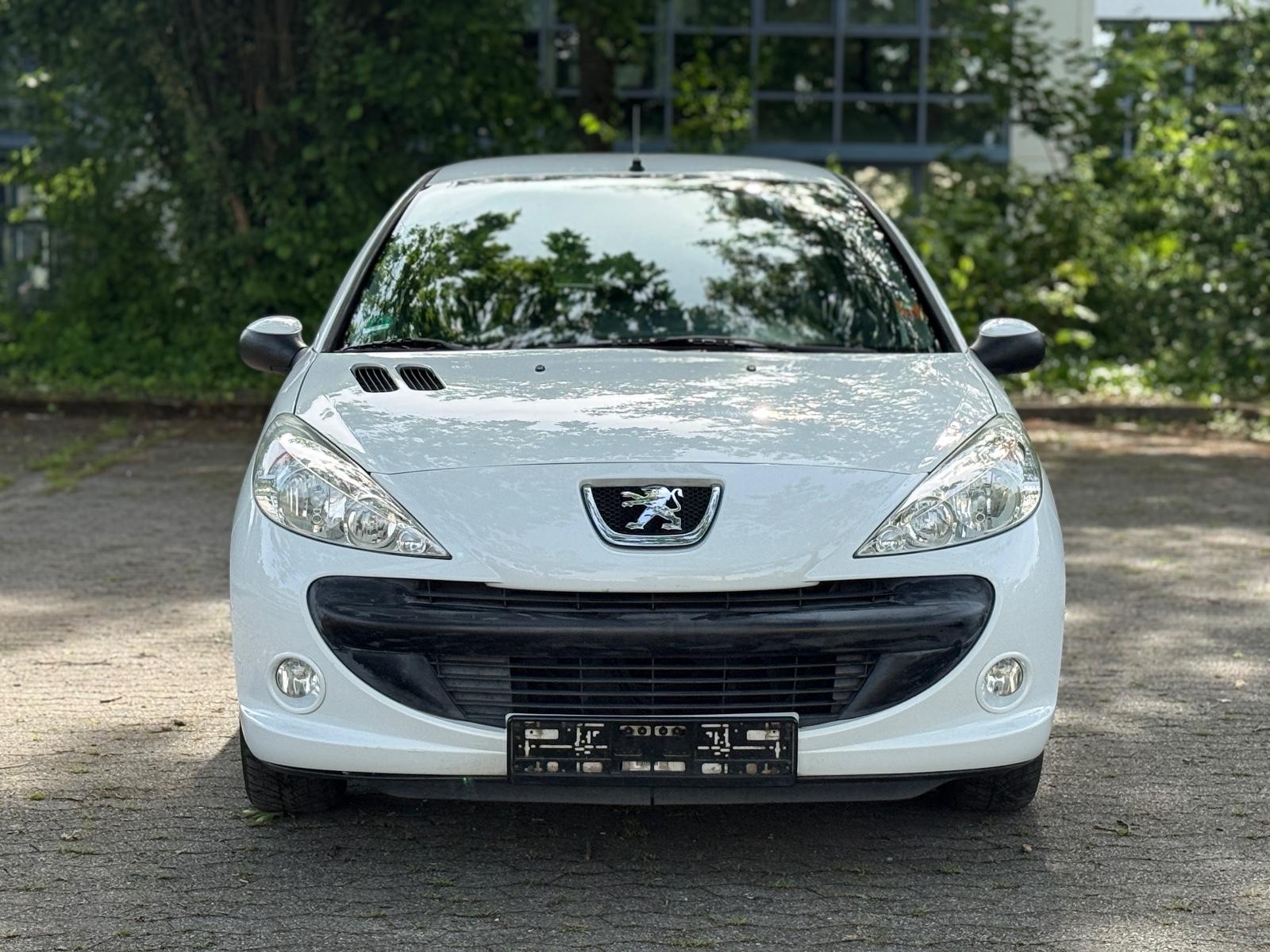 Peugeot 206 + Basis 1.4 Liter + Klima , Tüv NEU .