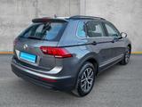 Volkswagen Tiguan 1.5 TSI Comfortline AHK KAMERA SHZ - Volkswagen Tiguan Comfortline mit Benzin-Antrieb