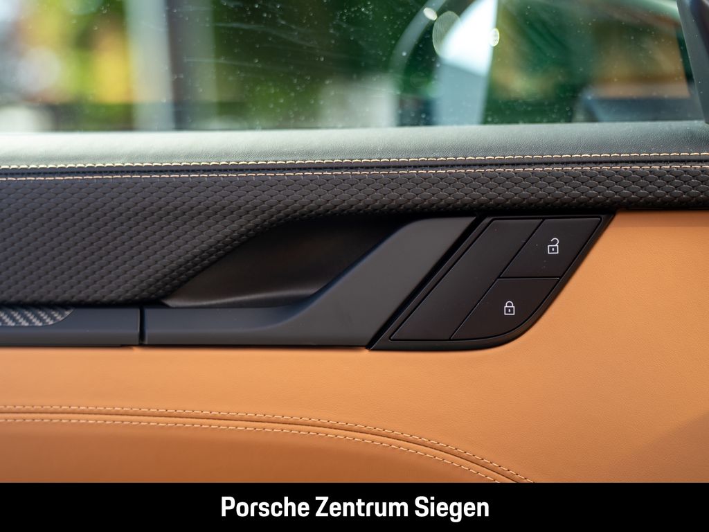 Porsche 992 -2 (911) GT3 mit Touring-Paket