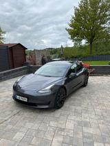 Tesla Model 3 Performance - Allradantrieb mit Dual...