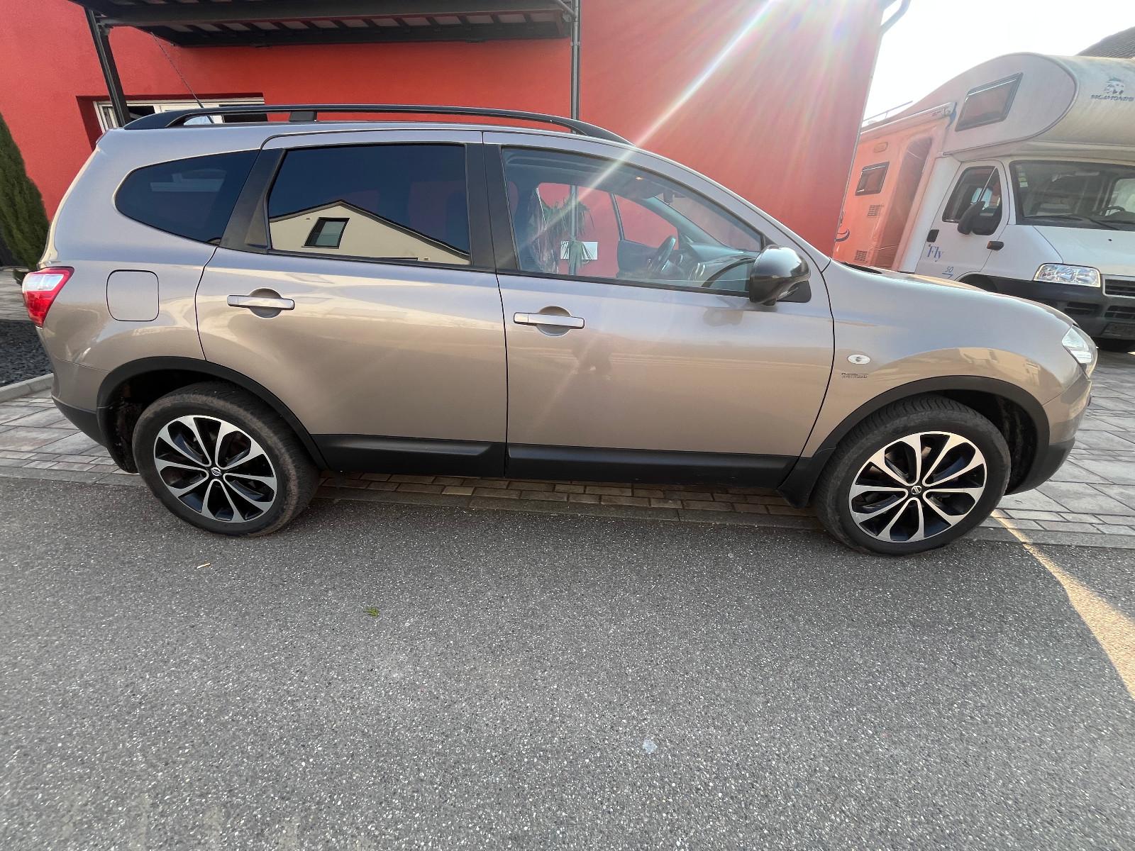 Nissan Qashqai +2 Acenta 4X4-Facelift