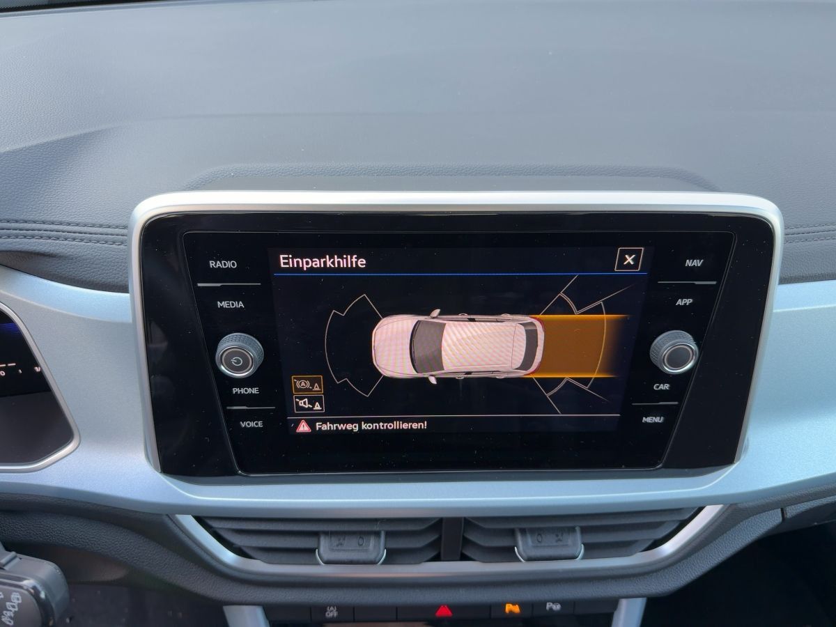 Volkswagen T-Roc - Bild 17